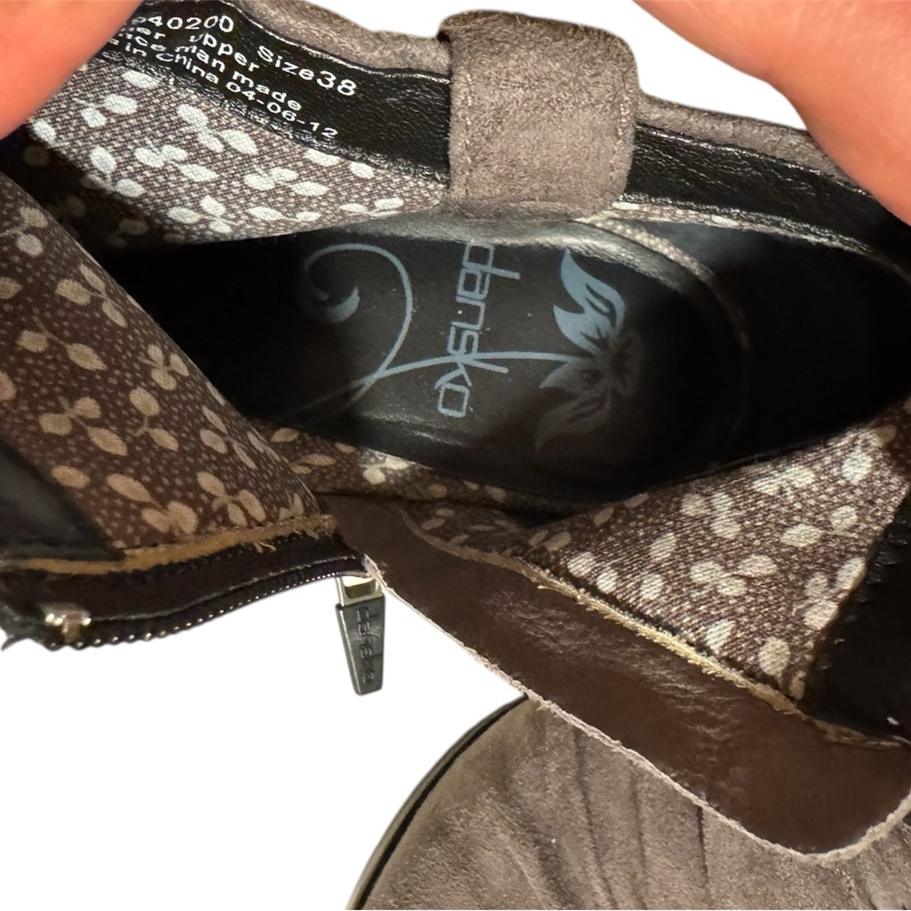 Dansko Women’s Buffy Grey Suede Ankle Boots - EU 38 - Picture 6 of 8